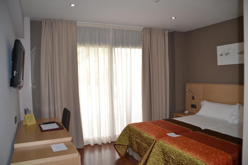 Hotel Vilar Riu De Baix Flix Rum bild
